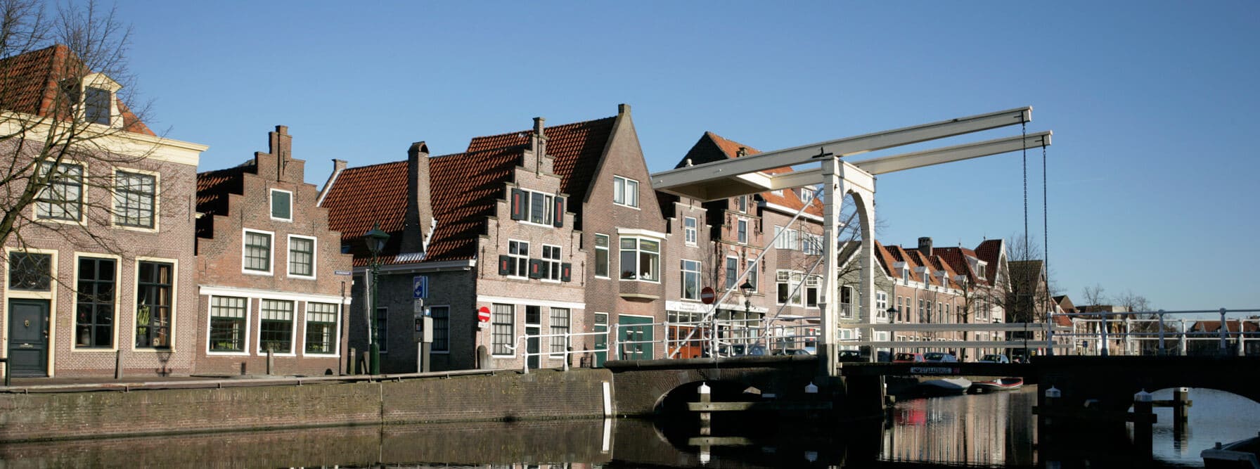 WELKOM BIJ AANKOOPMAKELAAR MIRANDA HEY
